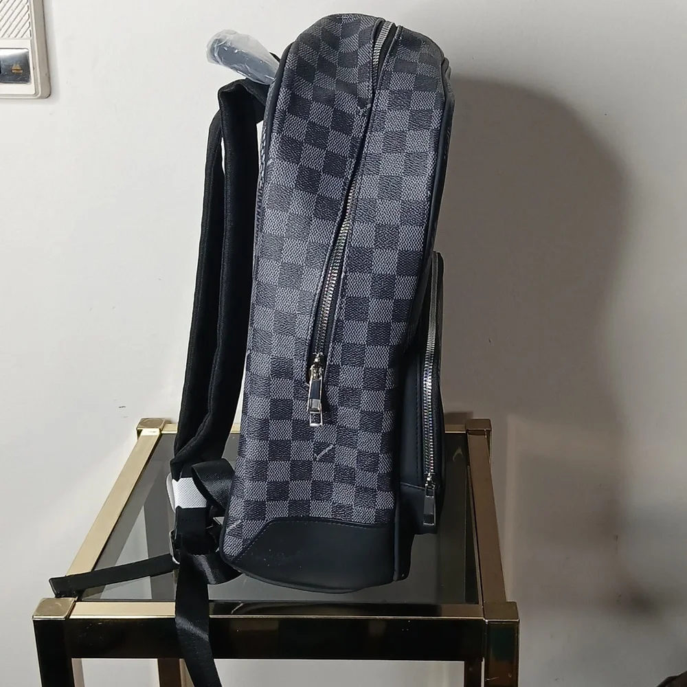 NWOT Journeyman checker print canvas backpack - Picture 4 of 10